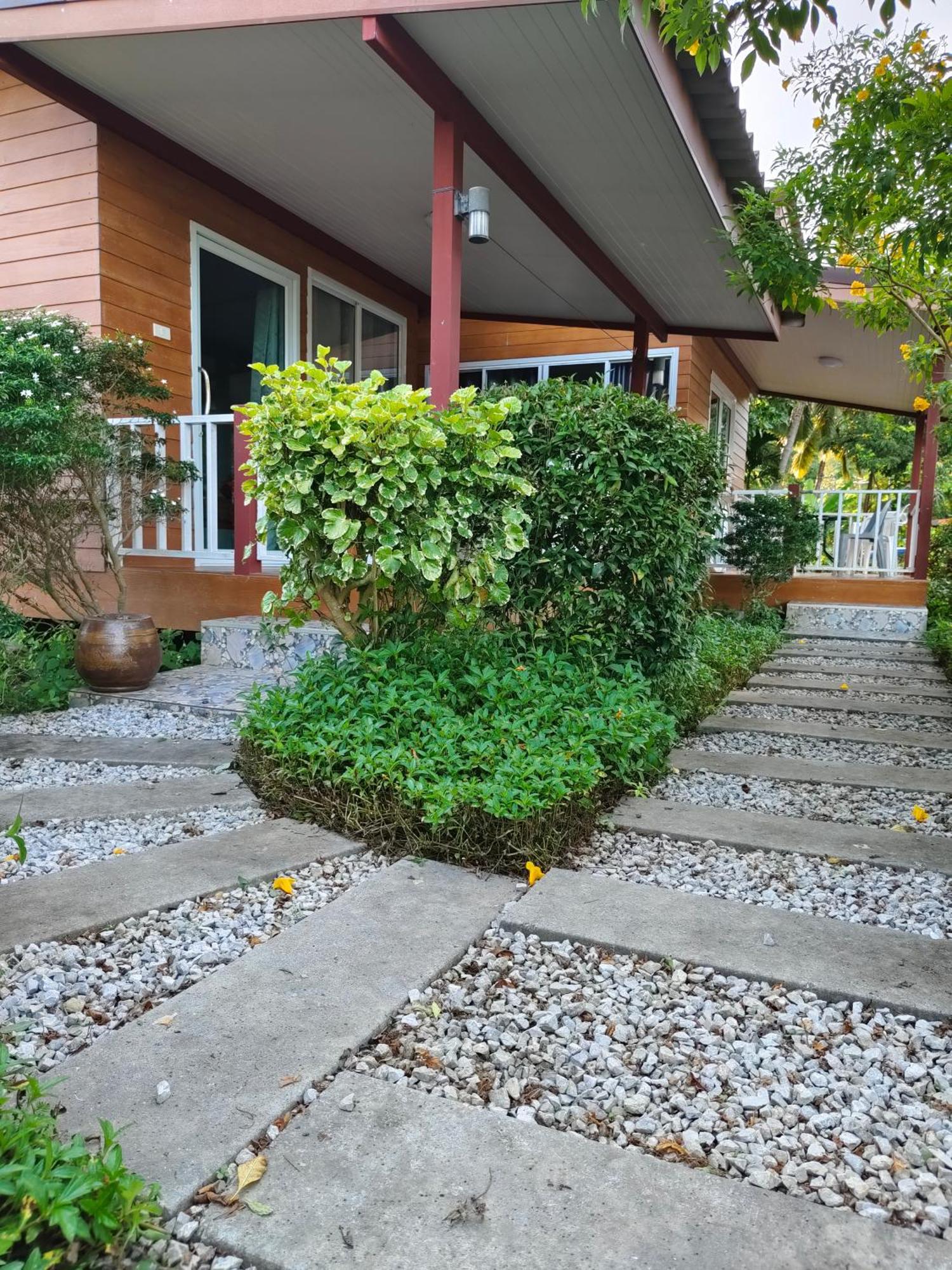 Mook Paradise Bungalow Ko Mook Exterior photo